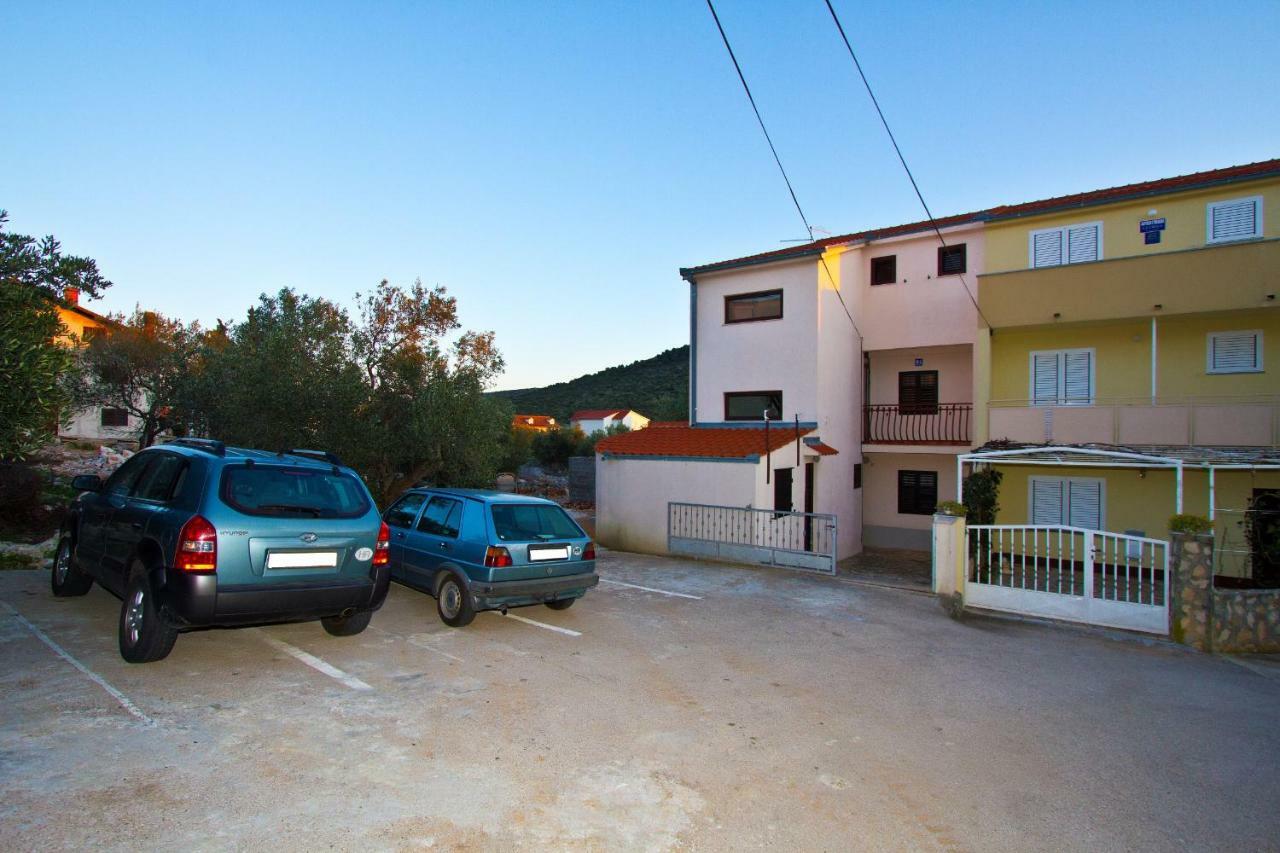 Apartments Antunovic 罗戈兹尼察 外观 照片