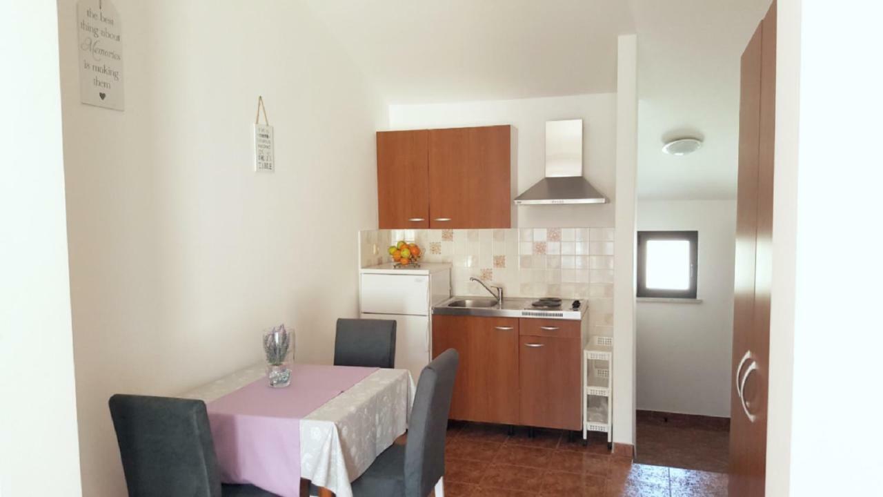 Apartments Antunovic 罗戈兹尼察 外观 照片