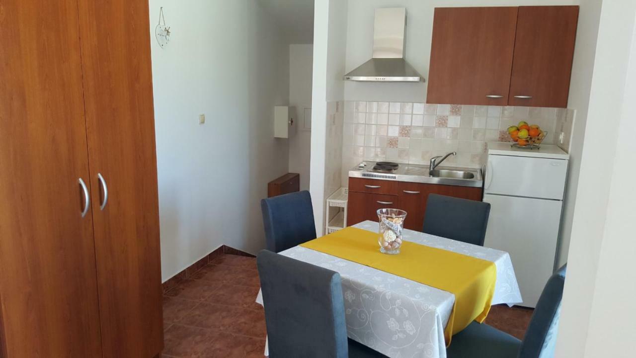 Apartments Antunovic 罗戈兹尼察 外观 照片